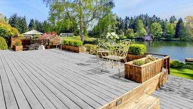 Trending Stain Colours in 2018 to Use on Your Outdoor Space